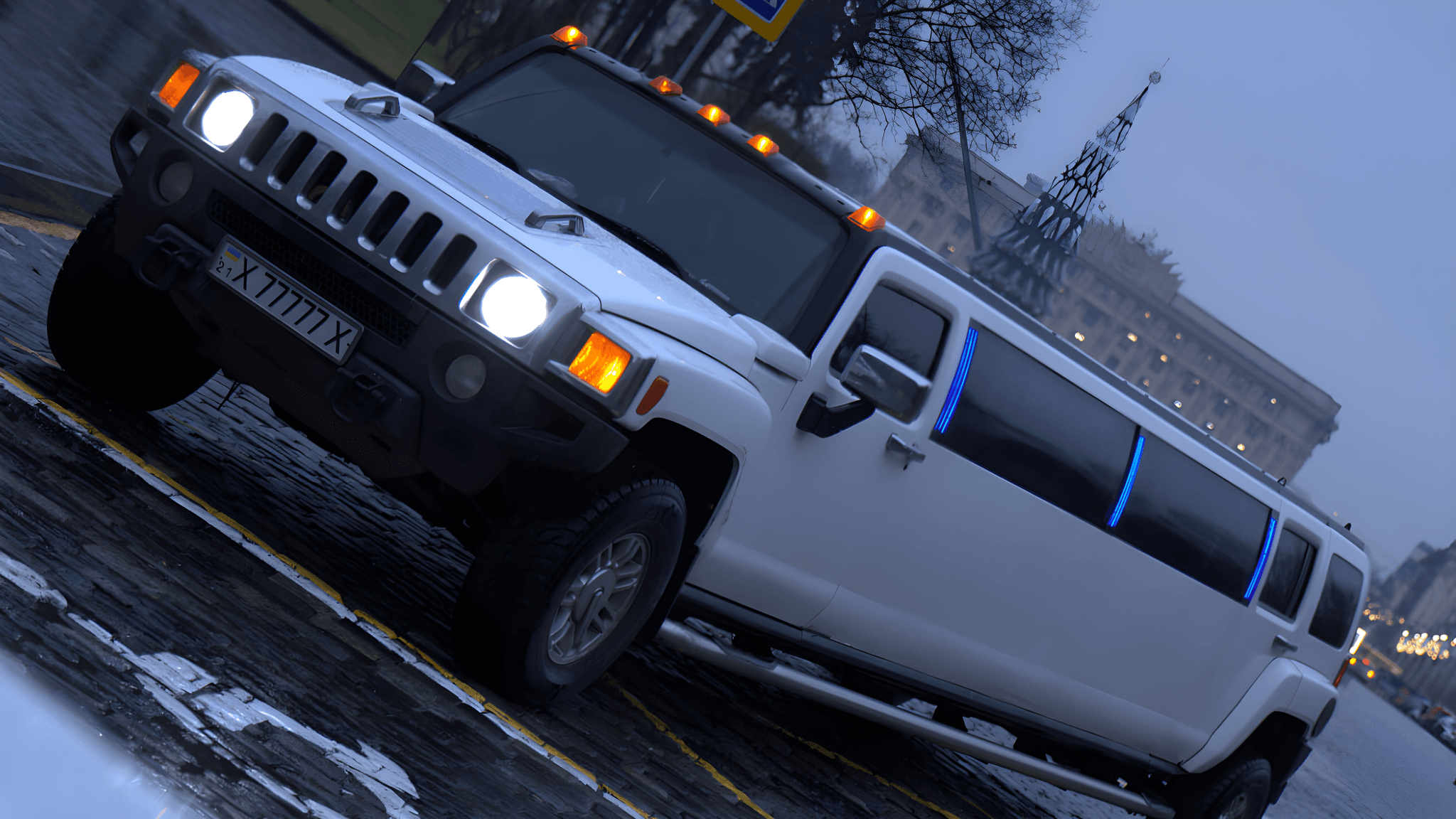 Hummer H3 — LimoVIP